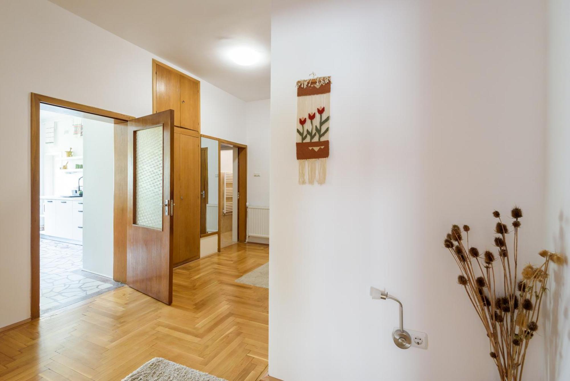 דירות Casa Cu Cires בראשוב מראה חיצוני תמונה