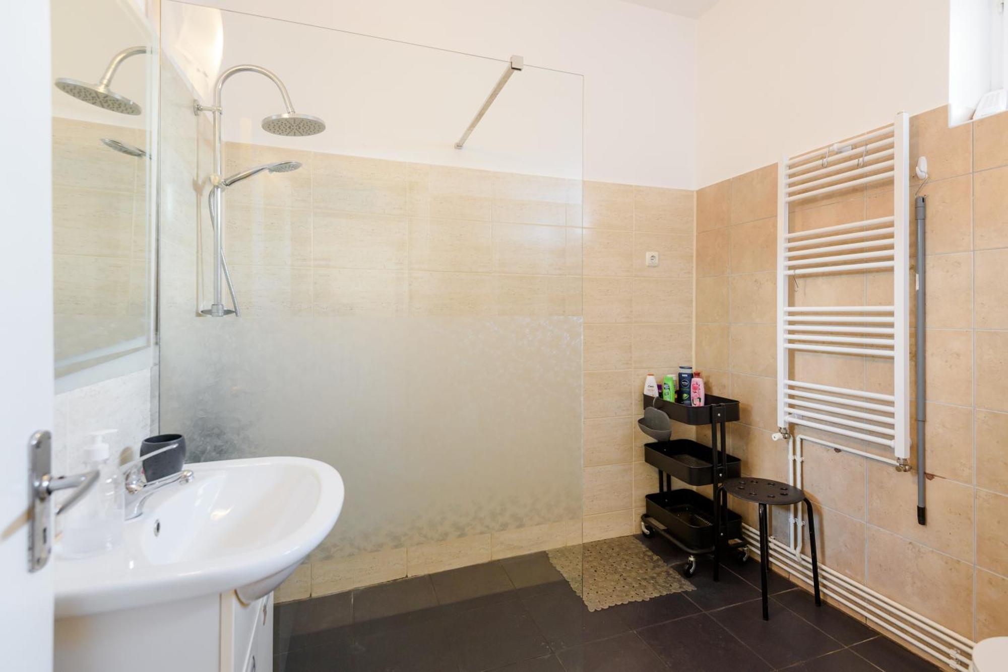 דירות Casa Cu Cires בראשוב מראה חיצוני תמונה